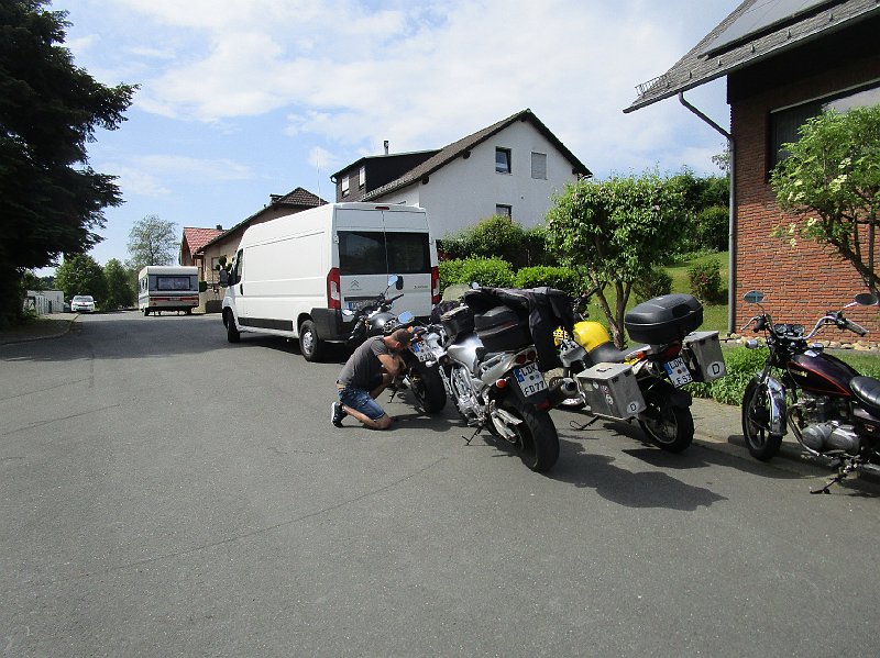 2018.05.27 Probefahrt, Bier, Grill, Freunde, Whisky und... Pflasterarbeiten (198).JPG